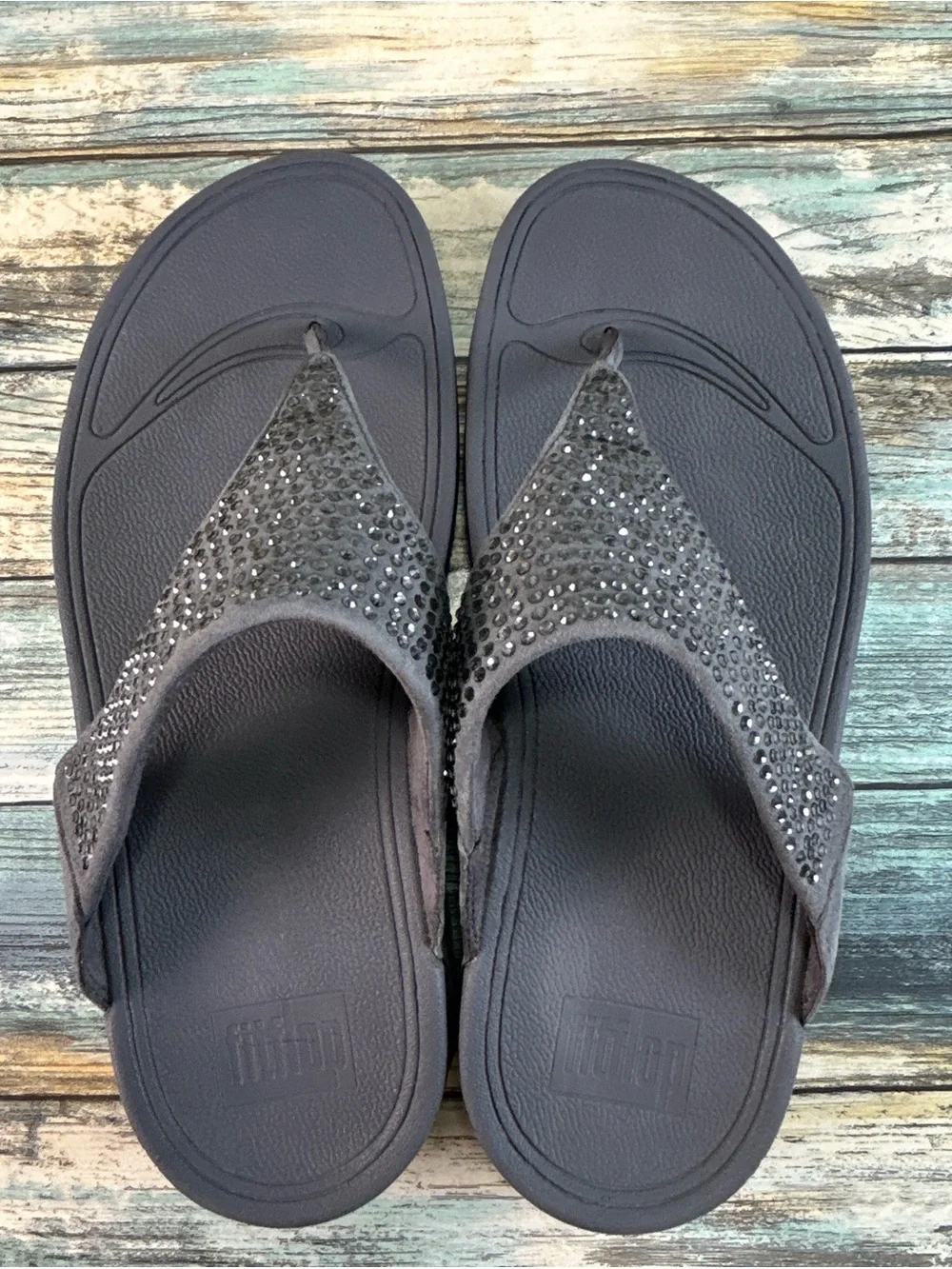FITFLOP Lulu Flip Flop Sandals 7 Wedge Bling Summer Comfort Gray Crystals Suede